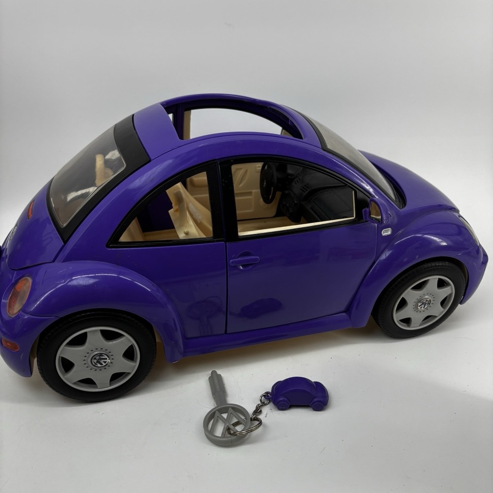 Mattel Barbie Volkswagen Beetle Purple Car 2000 Opening Doors Fashion Doll W/Key
